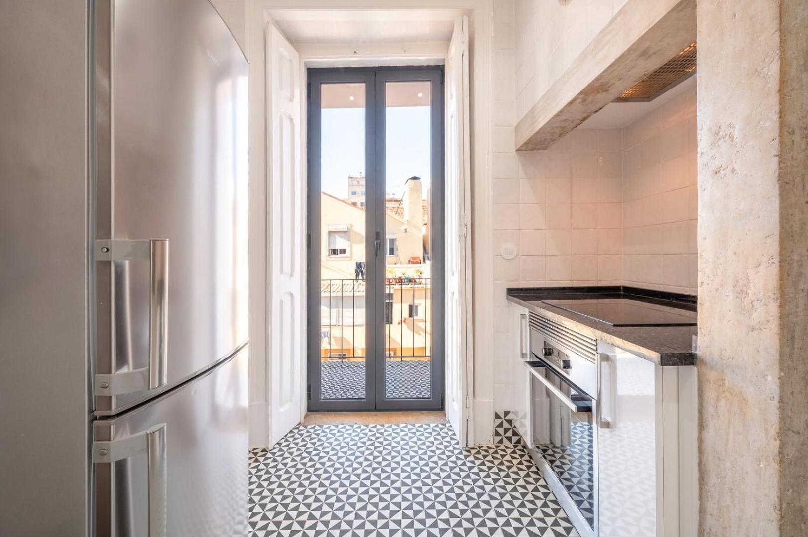 Guestready - Cardo White * Lissabon